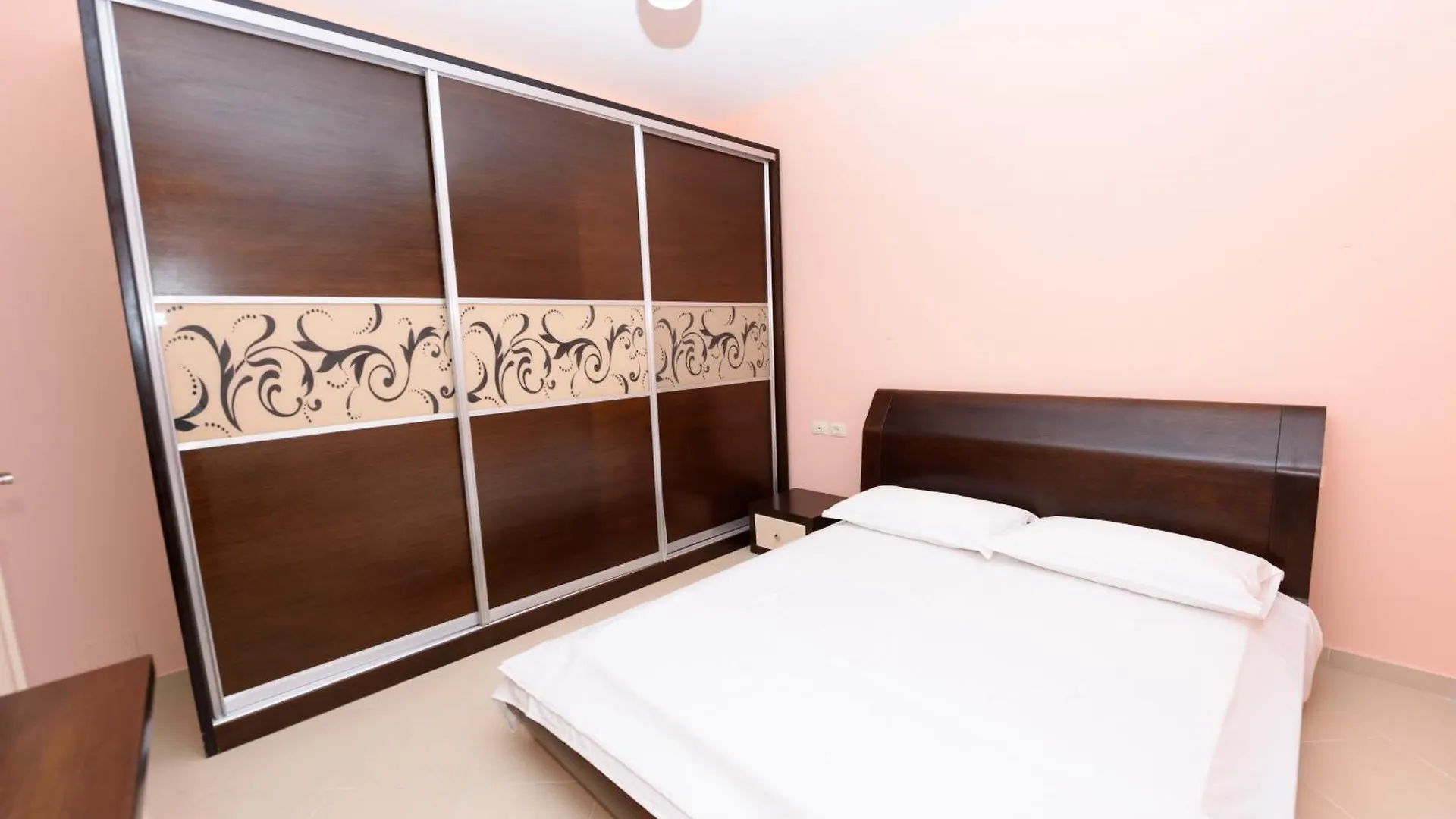 Liam Apartments Vlorë