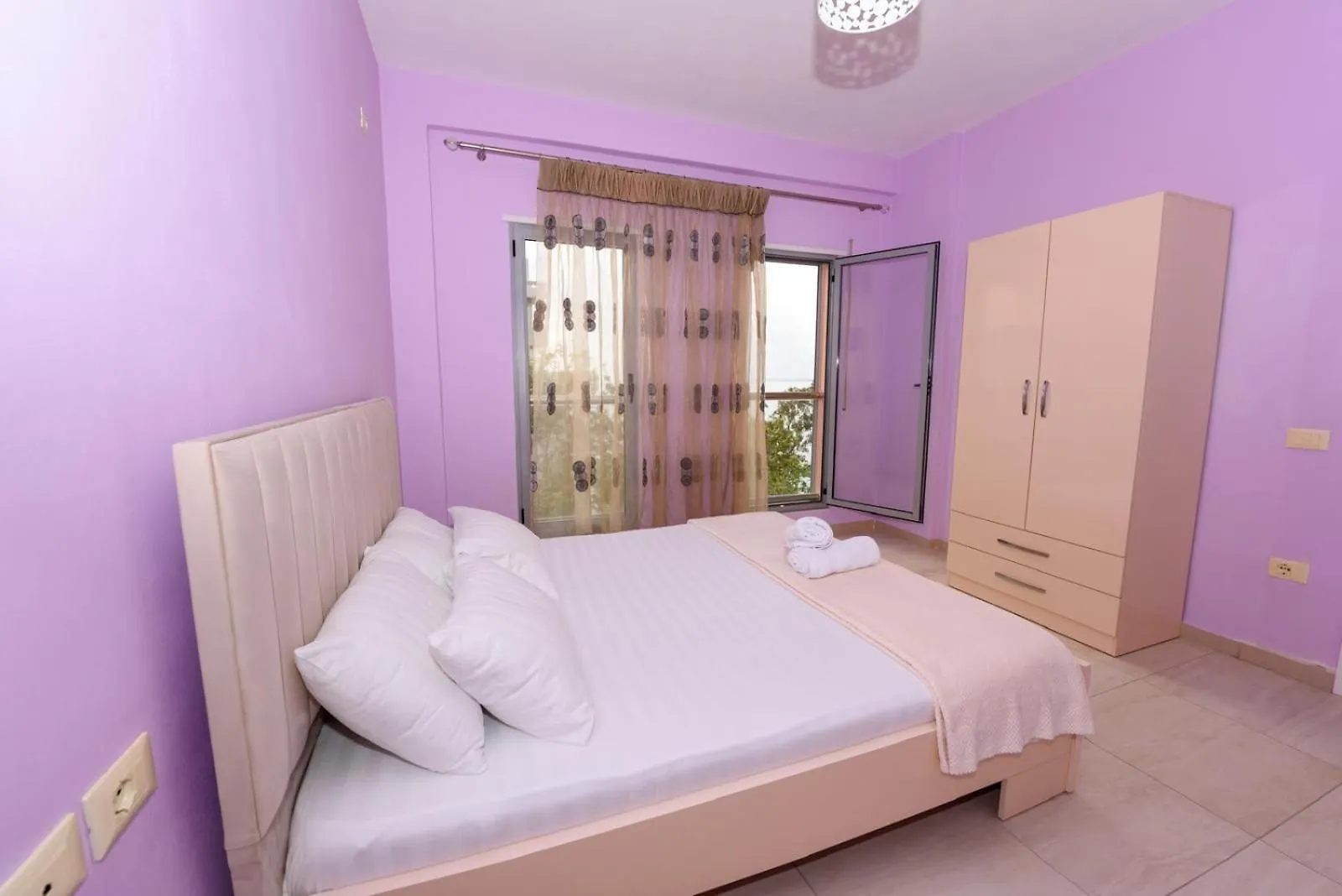 Liam Apartments Vlorë 0*,